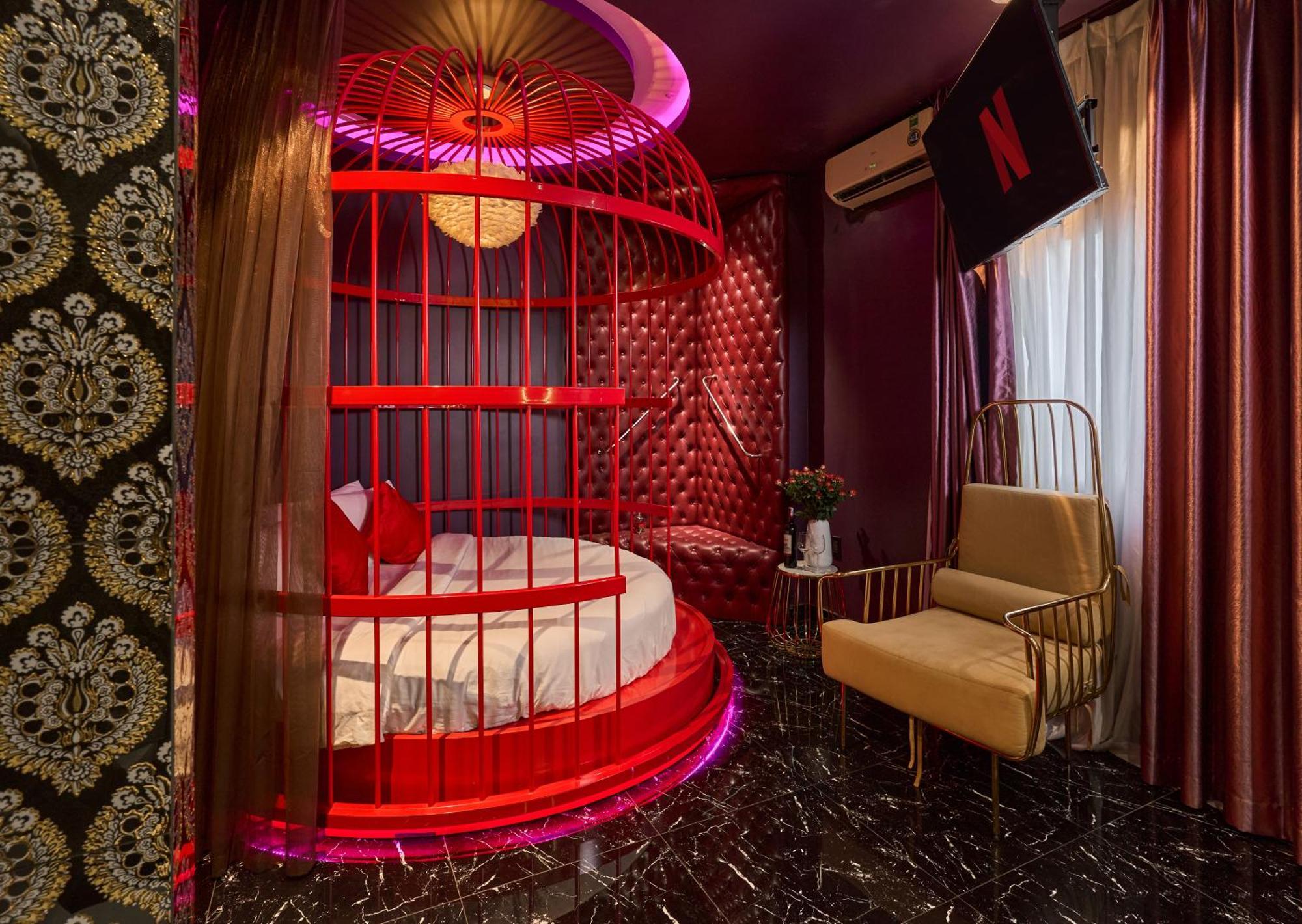 Secret Gar-den Ben Thanh Hotel Ho Chi Minh City