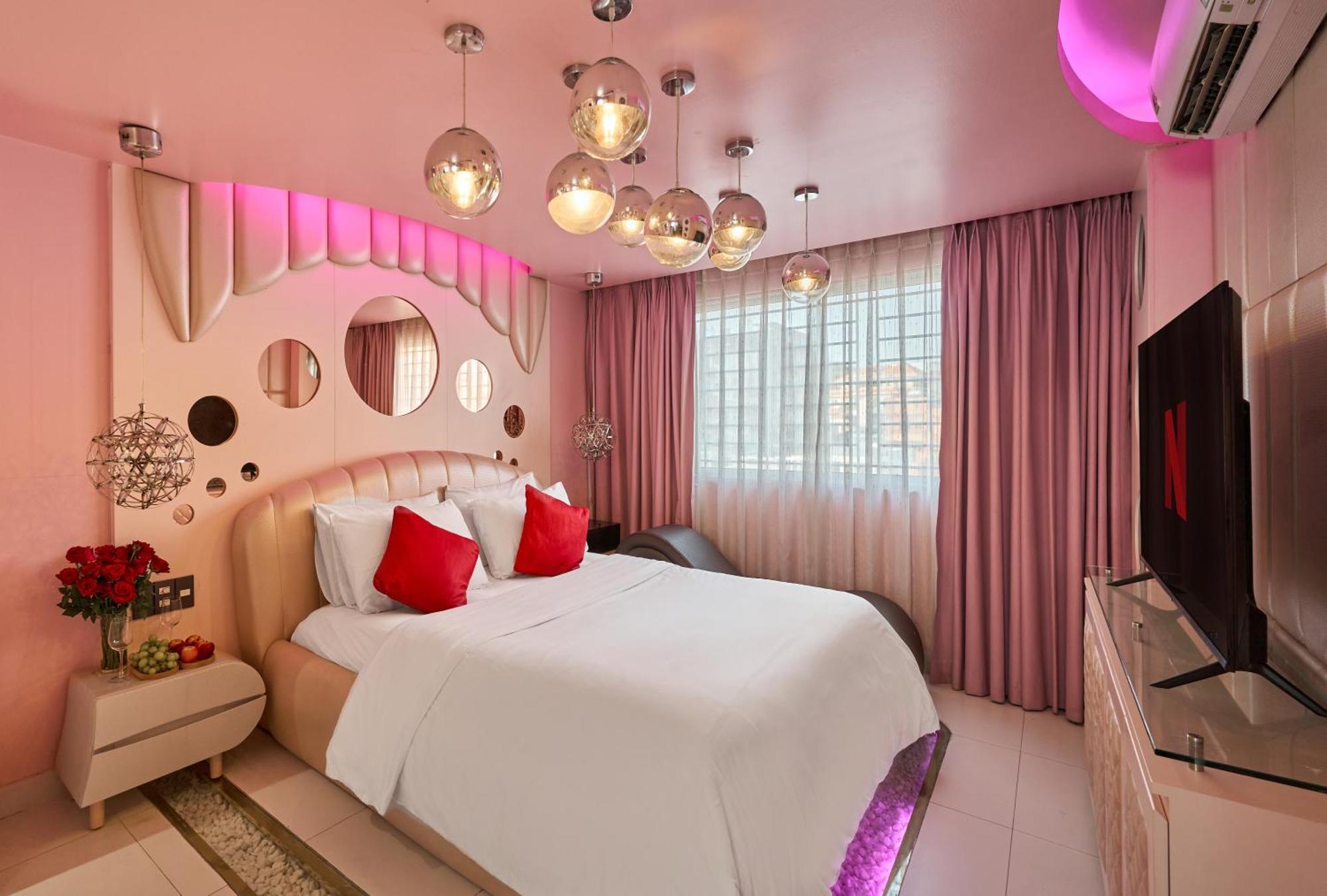 Secret Gar-den Ben Thanh Hotel Ho Chi Minh City